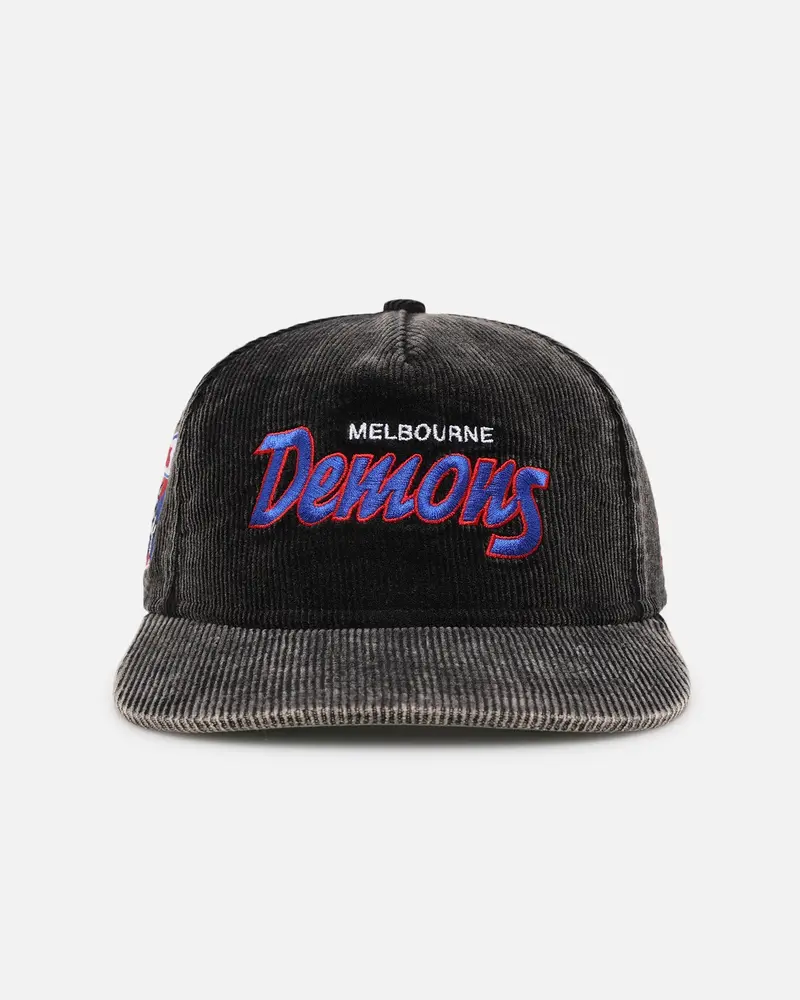 New Era Melbourne Demons 'Washed Corduroy' Pre-Curved Golfer Snapback Black/Kelly Green 1