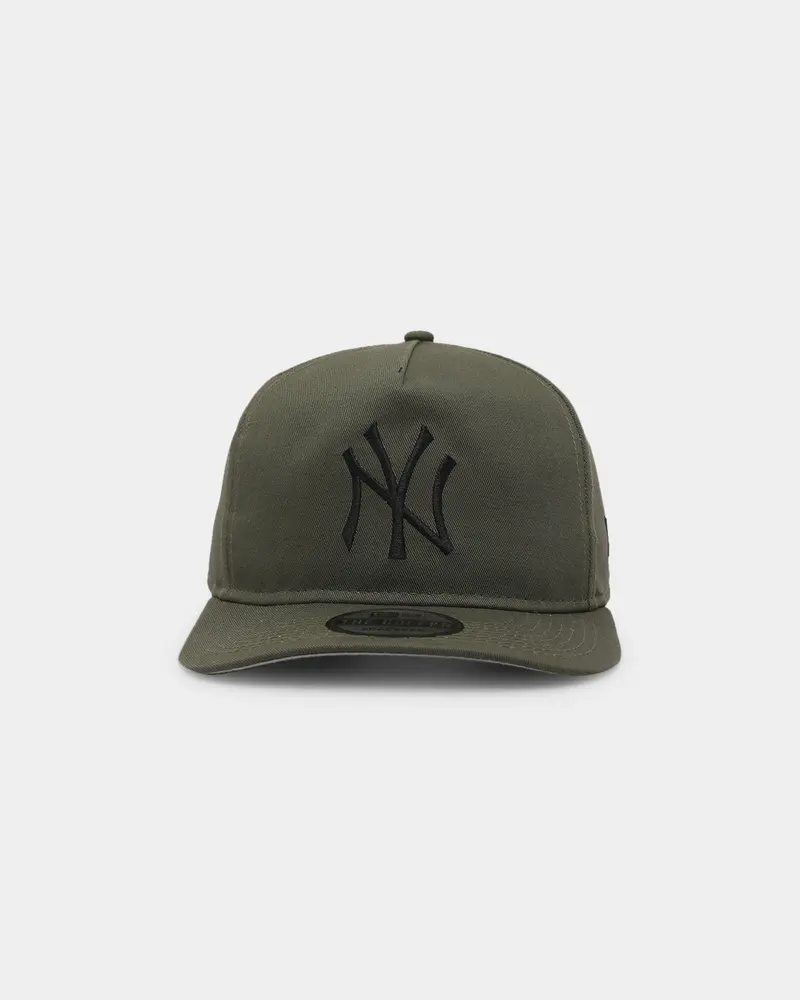 New Era New York Yankees Core Golfer Snapback Olive/Black 1