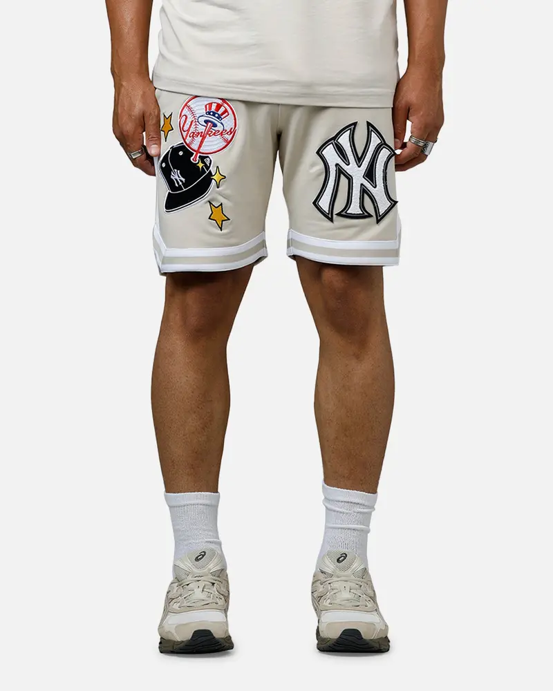 New Era New York Yankees 'Logo Select' Summer Shorts Stone 1