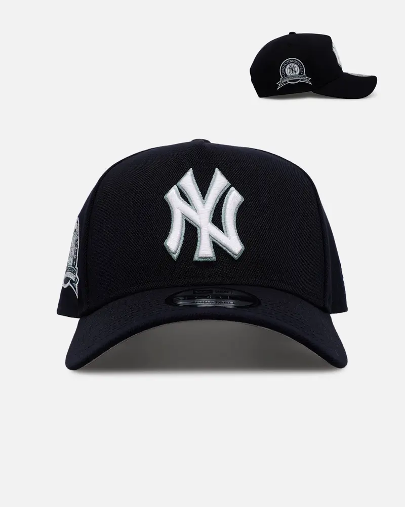 New Era New York Yankees 'Midnight Navy' 9Forty A-Frame Snapback Midnight Navy 1
