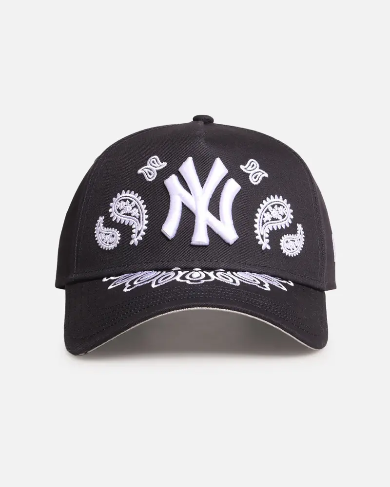 New Era New York Yankees 'Paisley' 9Forty A-Frame Snapback Black 1