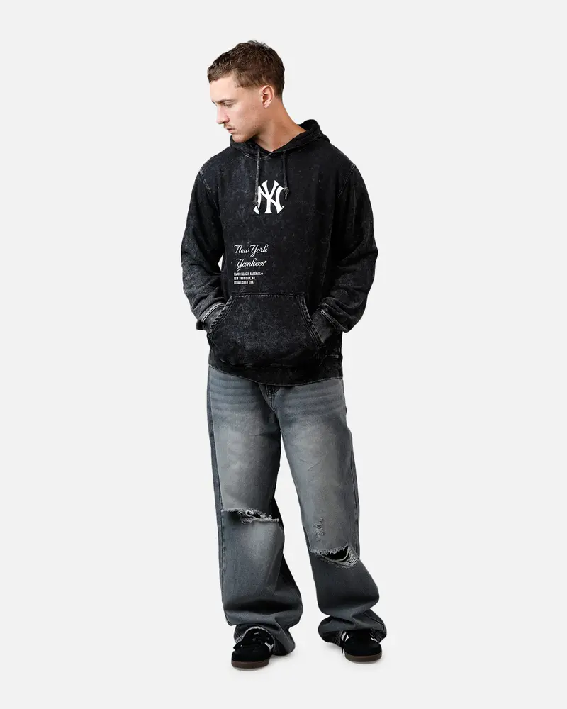 New Era New York Yankees Sport Night Hoodie Black 3