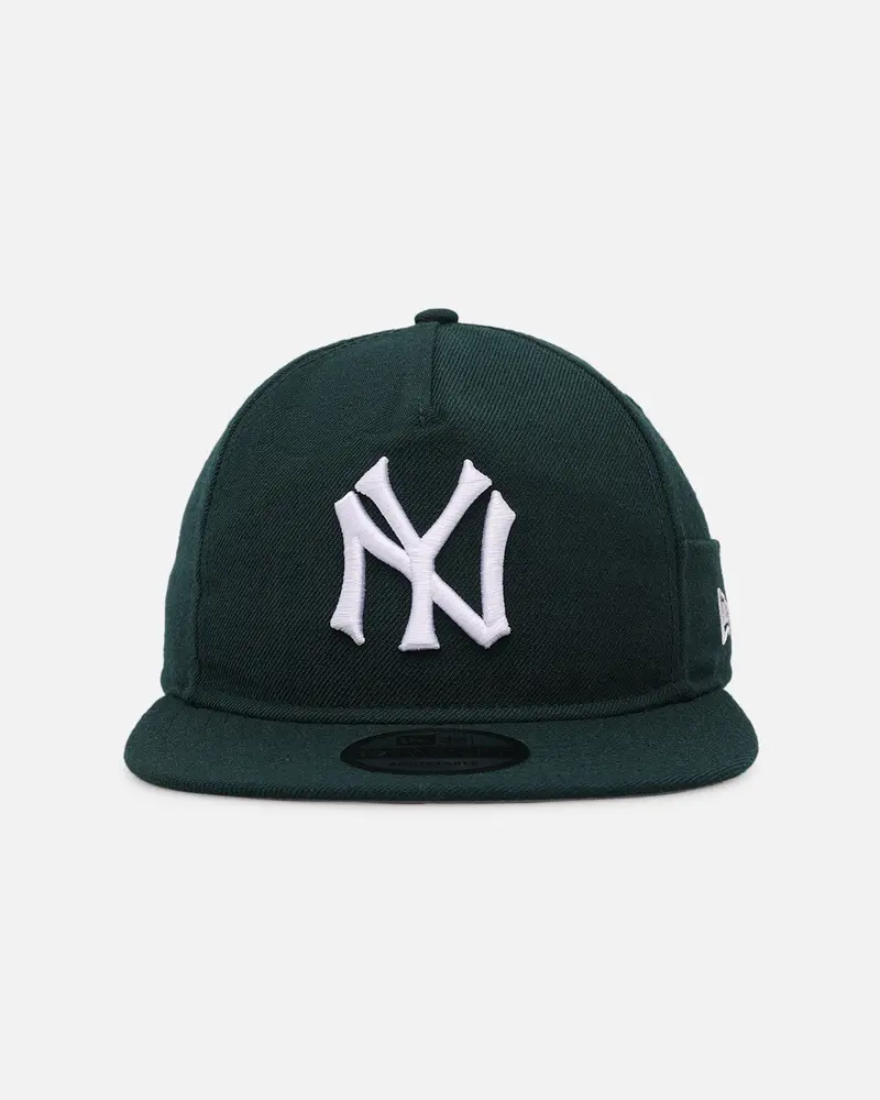 New Era New York Yankees 'Stash Pocket' 19Twenty Snapback Dark Green 1