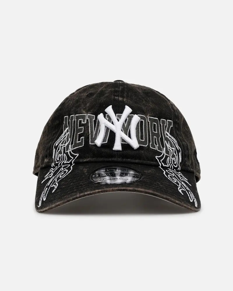 New Era New York Yankees 'Tribal' Classic Casual Strapback Washed Black 1