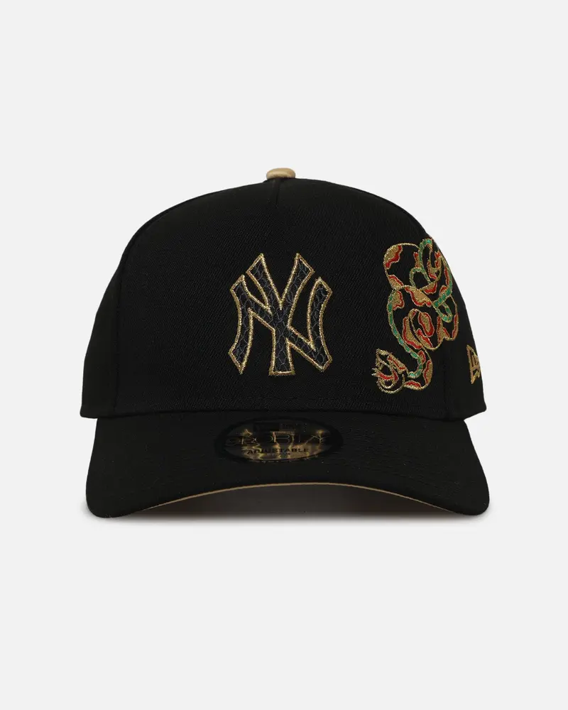 New Era New York Yankees 'Year Of The Snake' 9Forty A-Frame Snapback Black/Gold 1