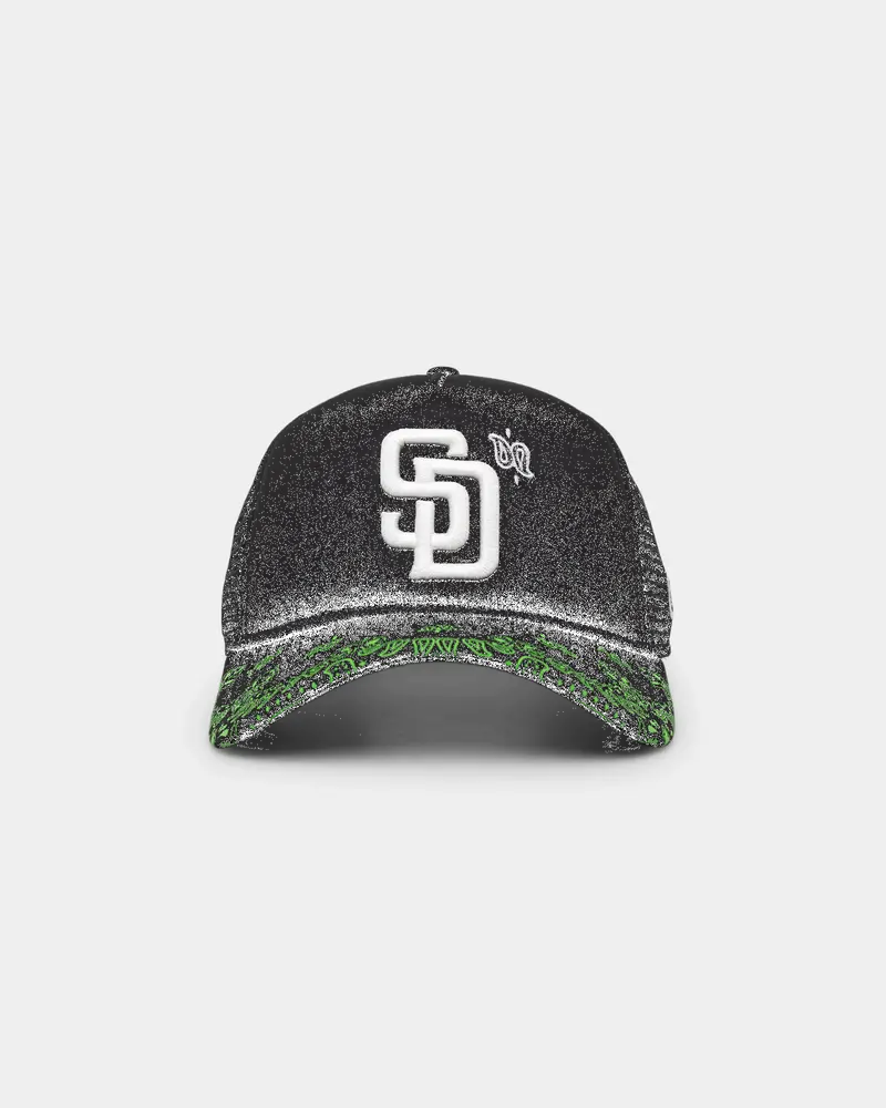 New Era San Diego Padres 'Glow In The Dark' 9Forty A-Frame Trucker Snapback Black/Neon Green 1
