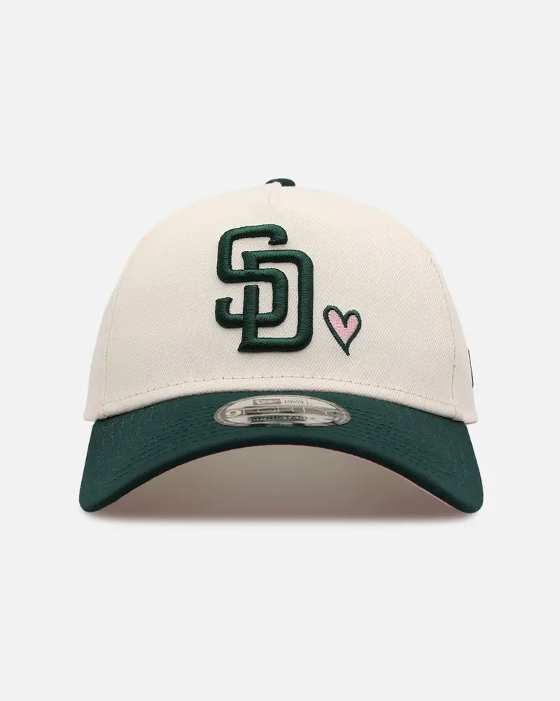 New Era San Diego Padres 'Pink Satin Hearts Green' 9Forty A-Frame Snapback Chrome/Dark Green 1