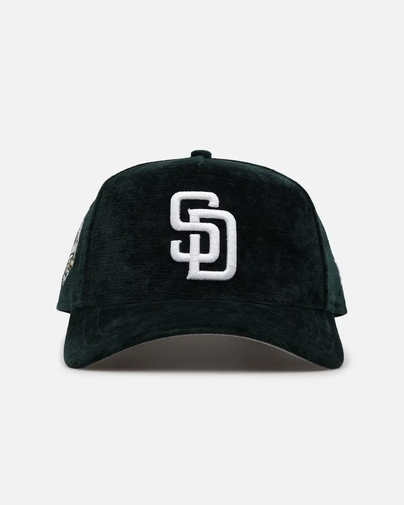 New Era San Diego Padres 'Plush Chenille' 9Forty A-Frame Snapback Dark Green 1