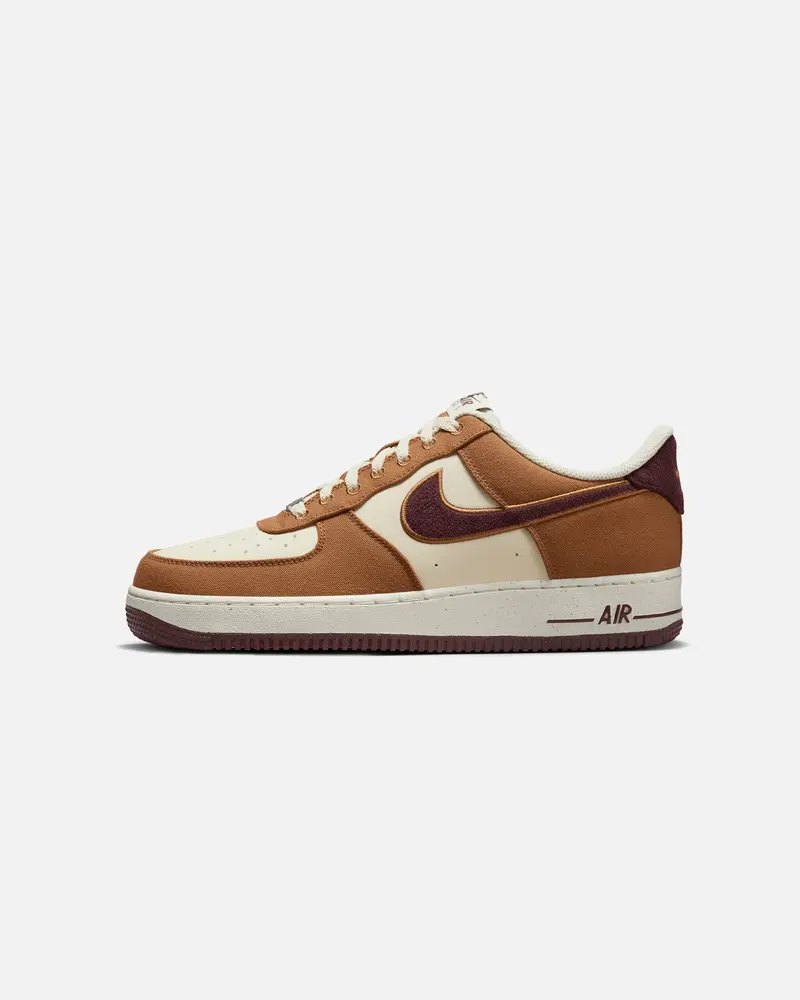 Nike Air Force 1 '07 Lv8 Light British Tan 1
