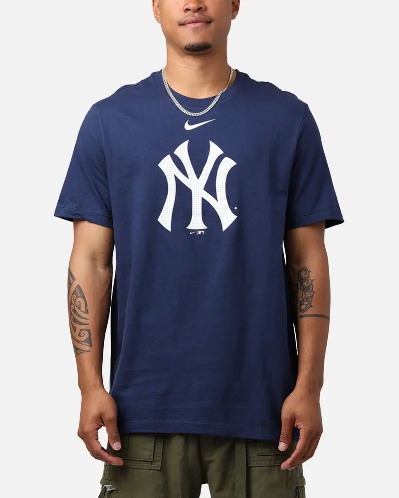 Nike New York Yankees Fuse Large Logo T-Shirt Midnight Navy 1
