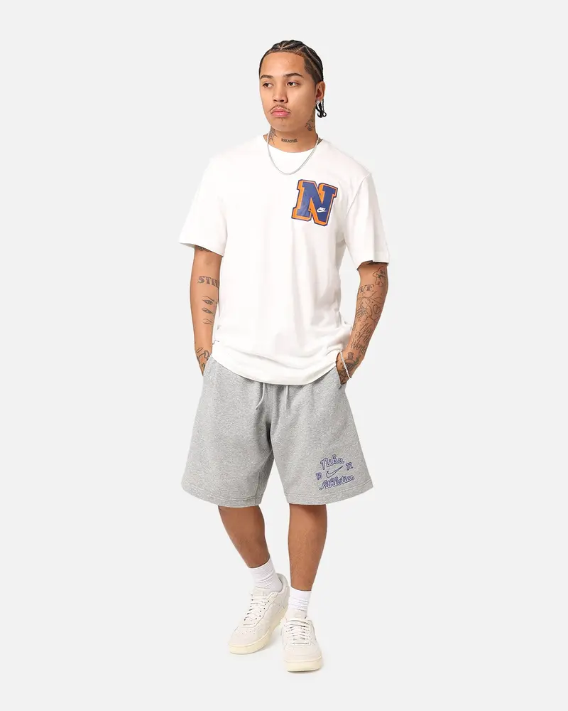 Nike Sportswear Club Essential T-Shirt Sail 3