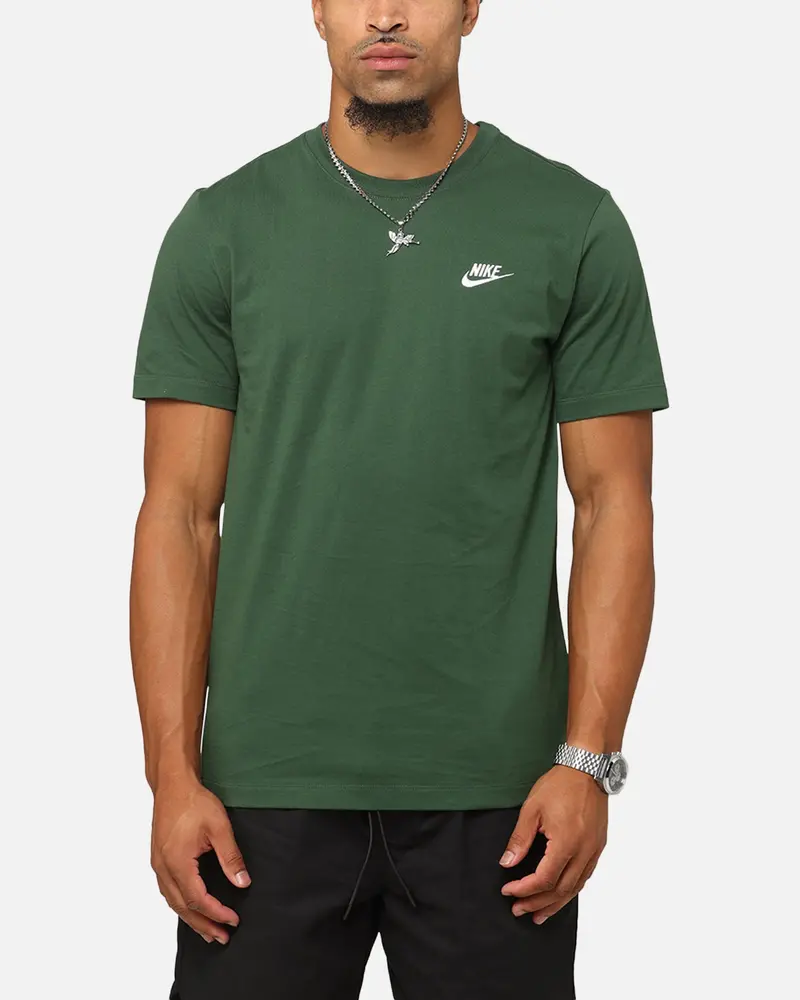 Nike Sportswear Club T-Shirt Fir 1