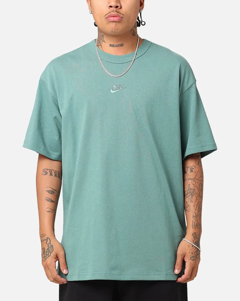 Nike Sportswear Premium Essentials Sustainable T-Shirt Bicoastal 1