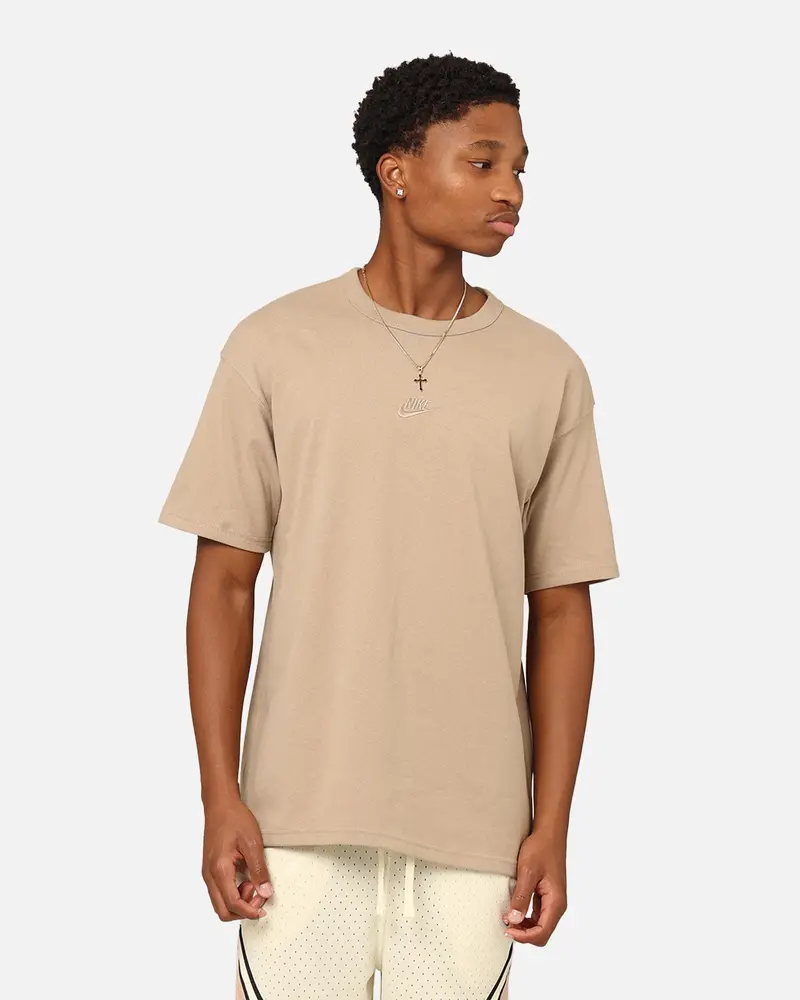 Nike Sportswear Premium Essentials Sustainable T-Shirt Khaki 1