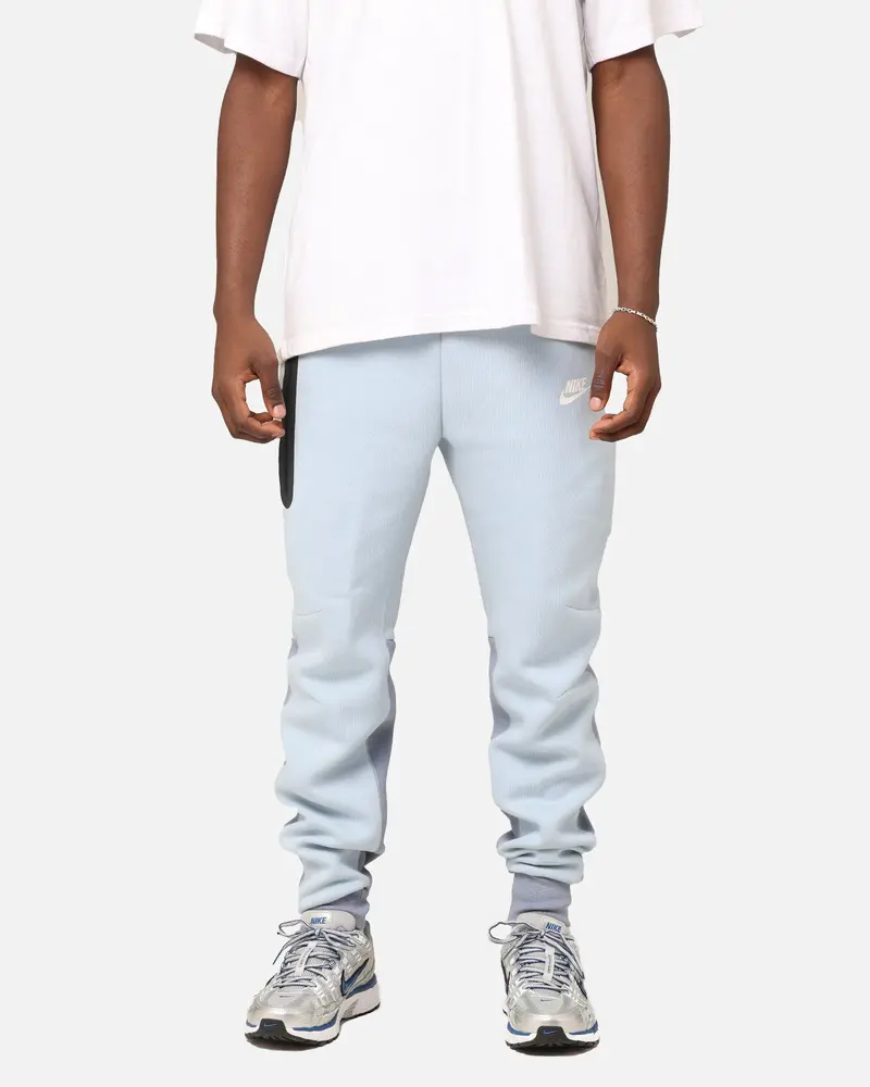Nike Sportswear Tech Fleece Joggers Light Armoury Blue 1