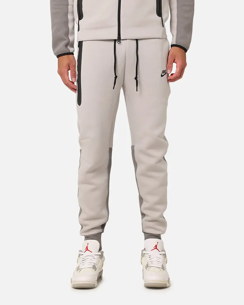 Nike Sportswear Tech Fleece Joggers Lt Iron Ore/Flat Pewter/Black 1