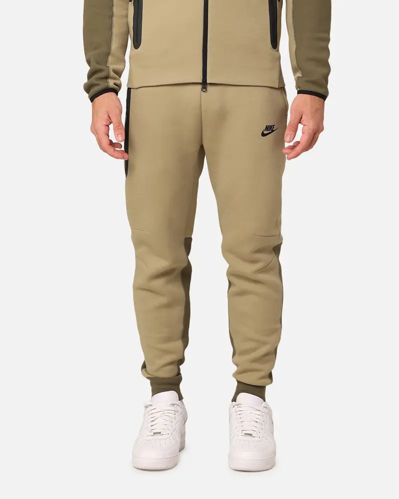 Nike Sportswear Tech Fleece Joggers Neutral Olive 1