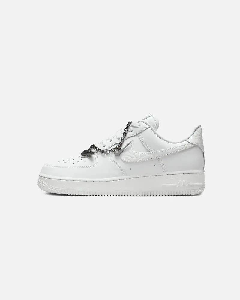 Nike Women's Air Force 1 '07 Low Summit White 1