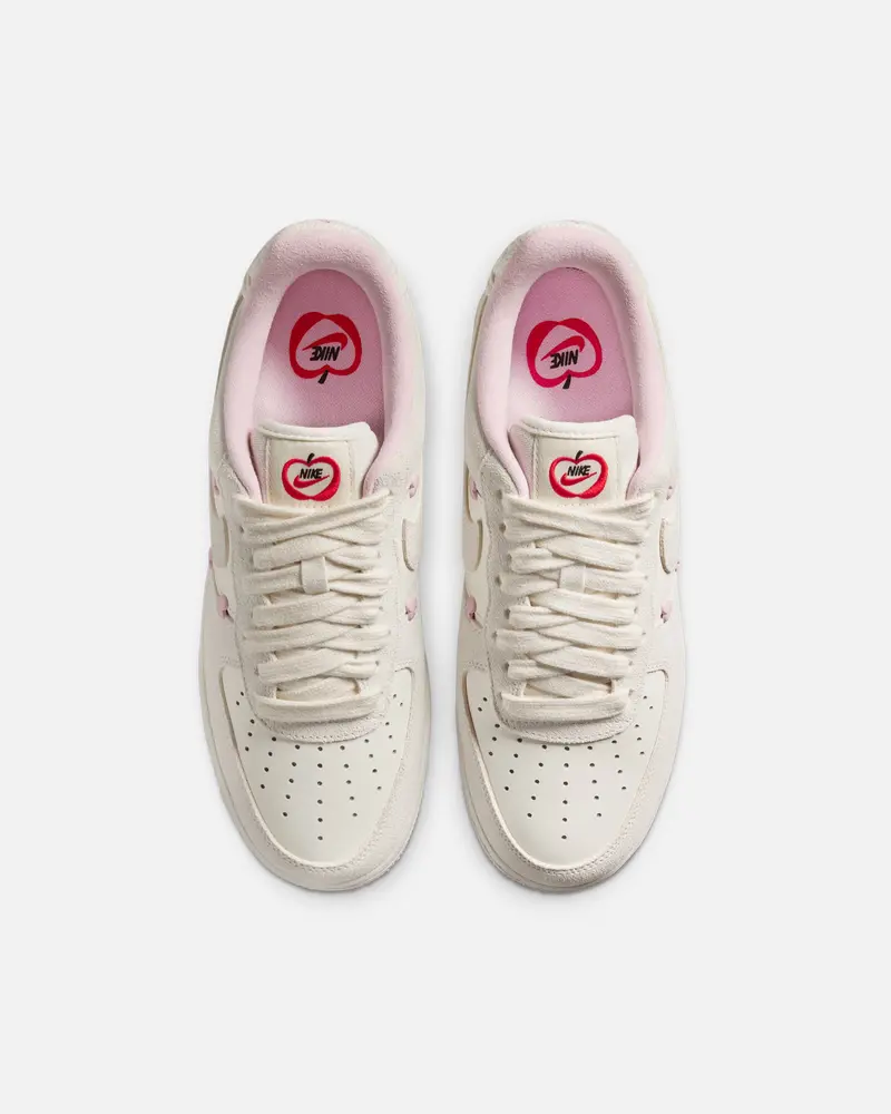 Nike Women's Air Force 1 '07 Lx Sail 7
