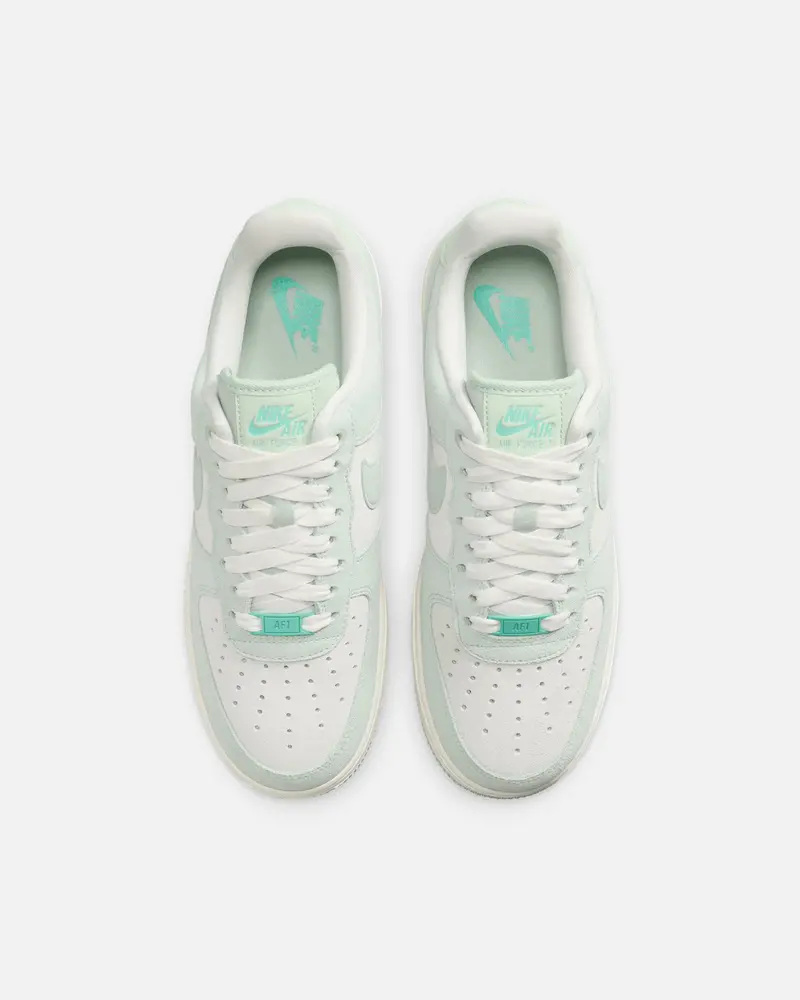 Nike Women's Air Force 1 '07 Se Spruce Aura/Pistachio 7