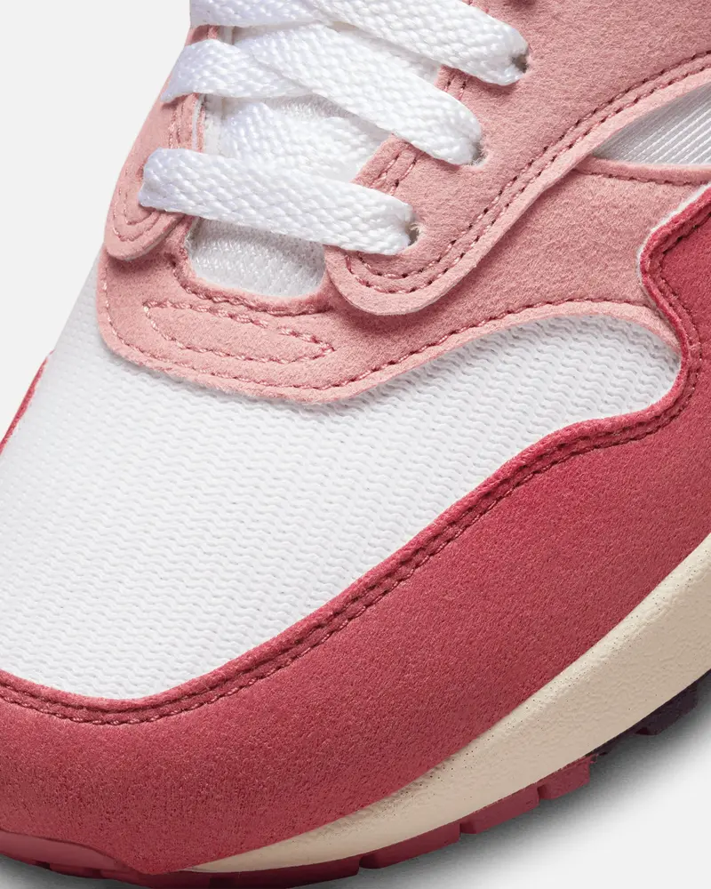 Nike Women's Air Max 1 '87 Sail/Cedar Red 6