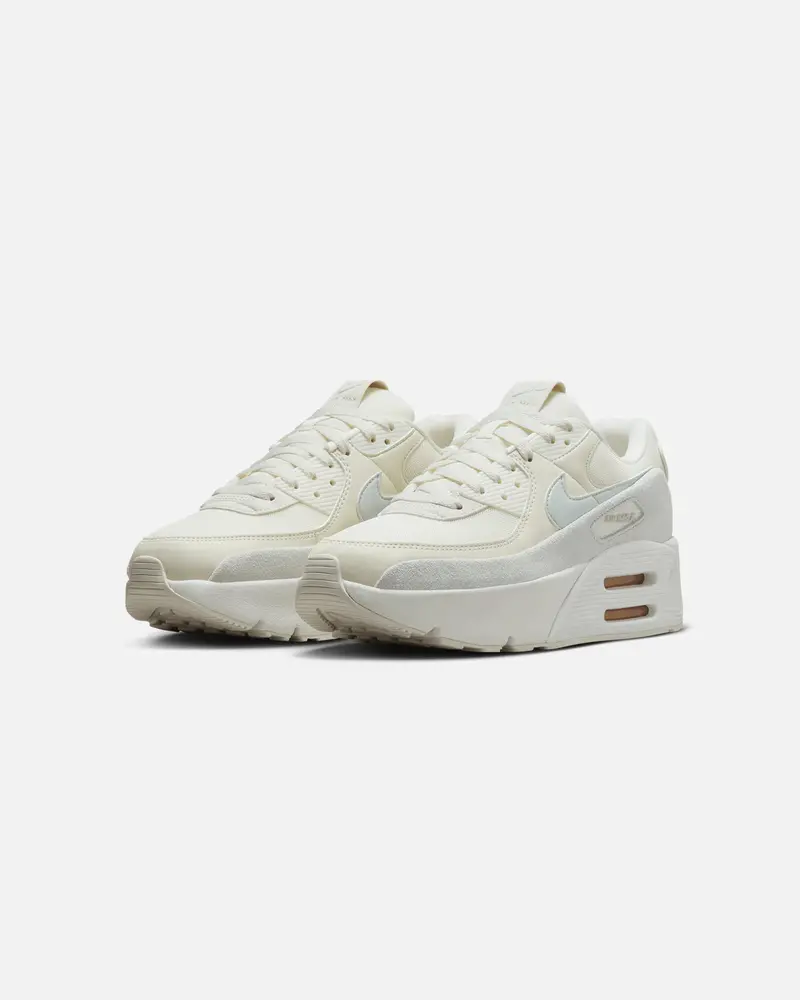 Nike Women's Air Max 90 Lv8 Se Pale Ivory 2
