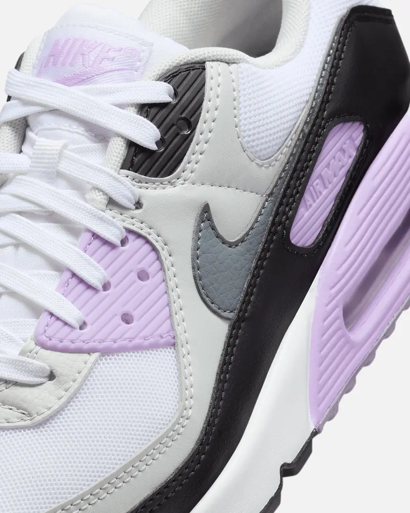 Nike Women's Air Max 90 White/Cool Grey 6