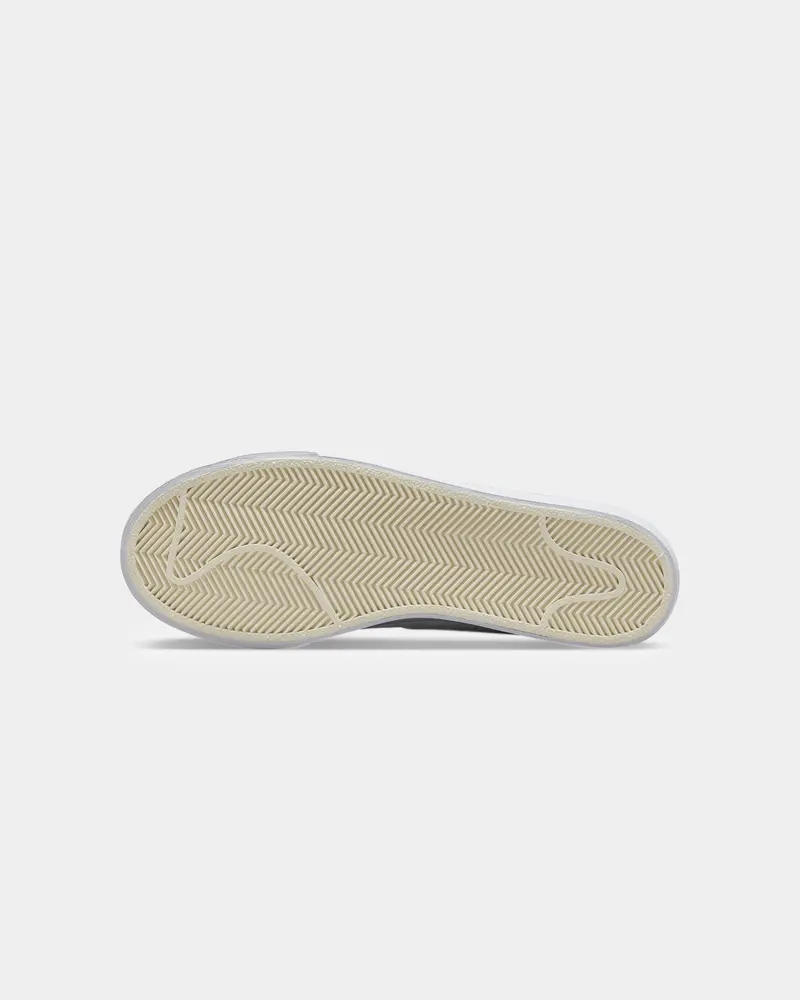 Nike Women's Blazer Low Platform Summit White/Metallic 5