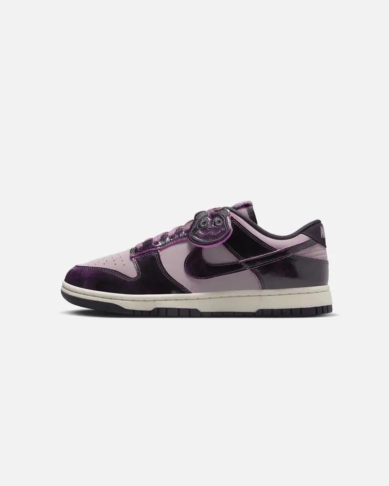 Nike Women's Dunk Low "Panda Universe Pack" Lt Violet Ore/Lt Magenta/Sail 1