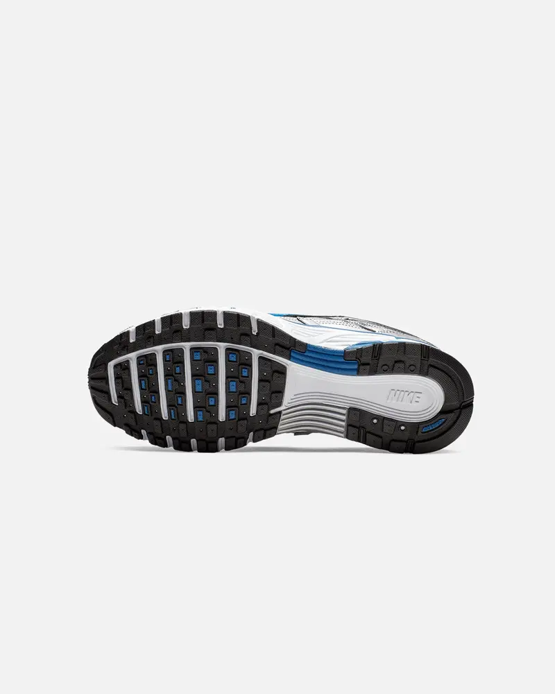 Nike Women's P-6000 Metallic Silver 5