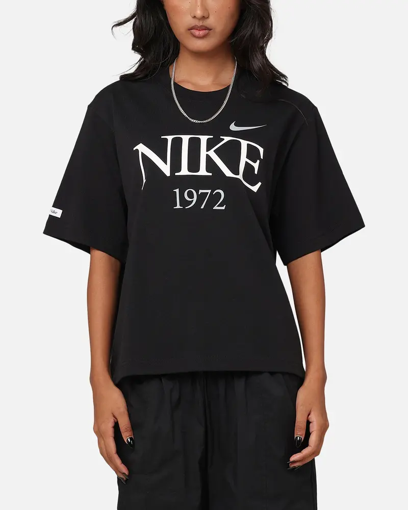 Nike Women's Sportswear Classic Boxy T-Shirt Black 1
