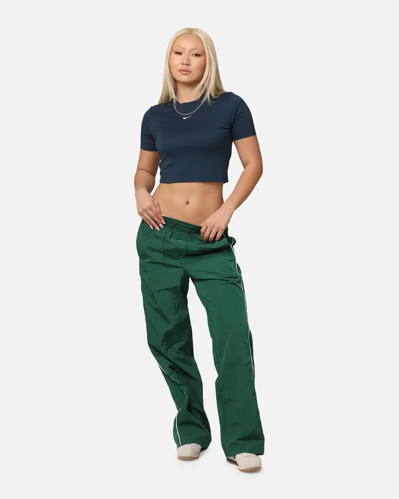 Nike Women's Sportswear Essential Slim Cropped T-Shirt Armory Navy/White 1