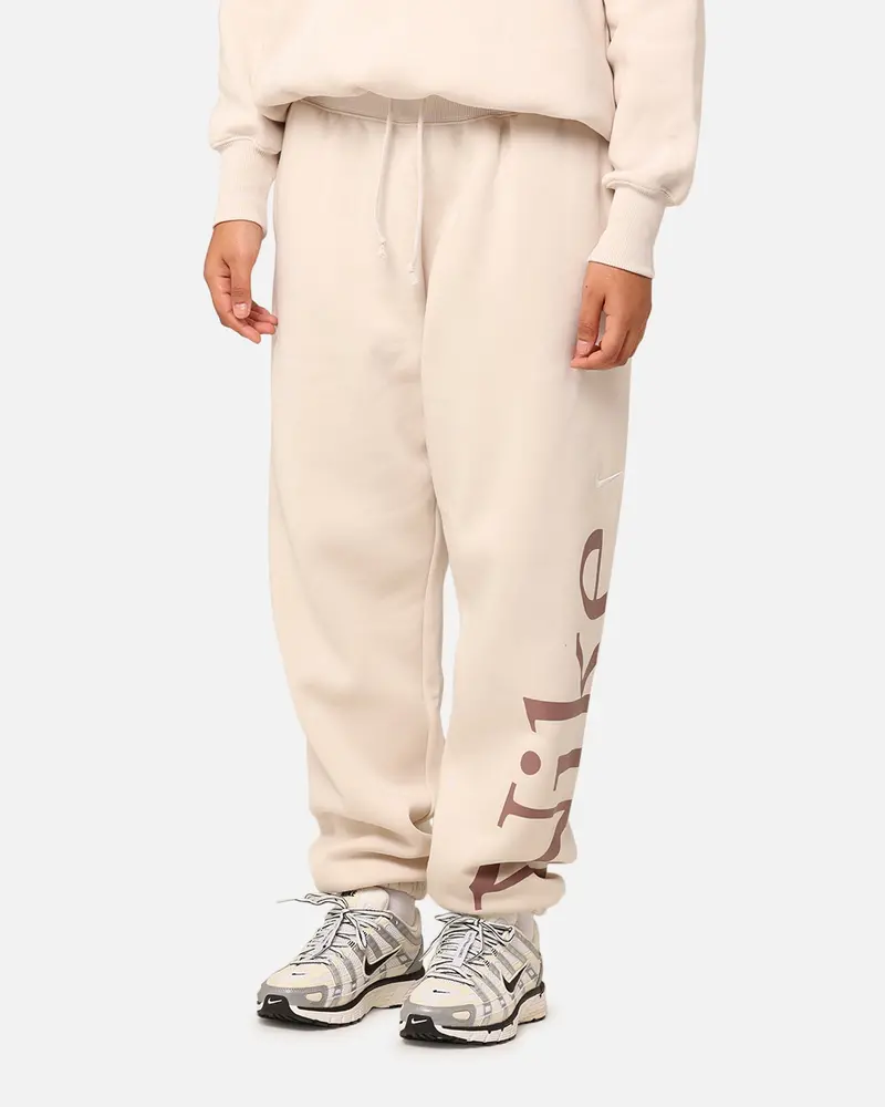 Nike Women's Sportswear Phoenix Fleece Oversized Logo Sweatpants Light Orewood Brown 1