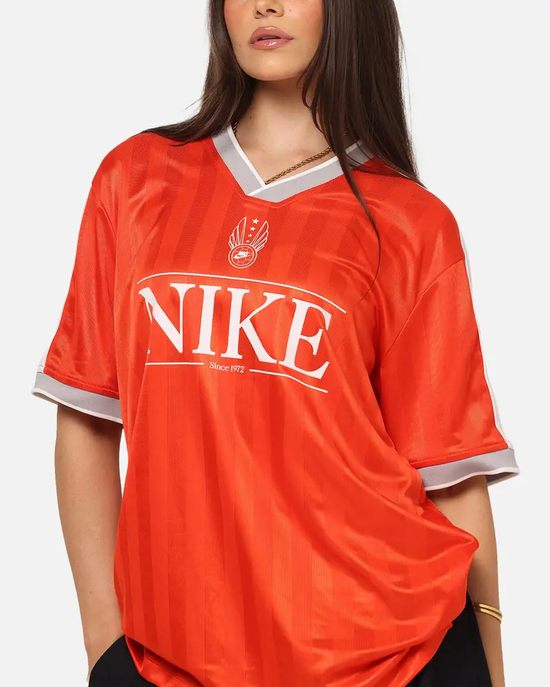 Nike Women's Sportswear V-Neck Jersey T-Shirt Picante Red/Sail 6