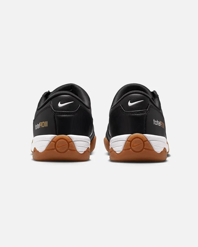 Nike Women's Total 90 Black/White 3