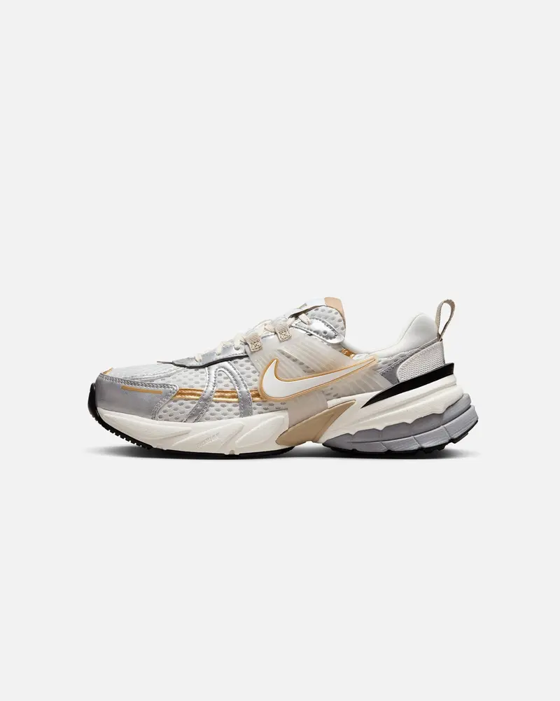 Nike Women's V2k Run White/White Khaki 1