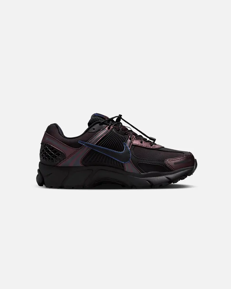Nike Women's Zoom Vomero 5 Burgundy 4