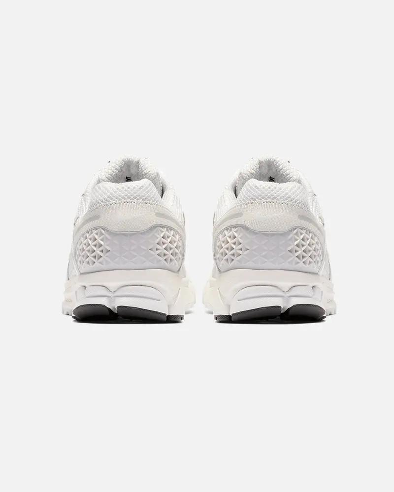 Nike Zoom Vomero 5 Vast Grey 3