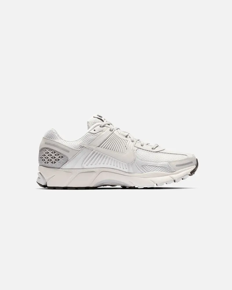 Nike Zoom Vomero 5 Vast Grey 4
