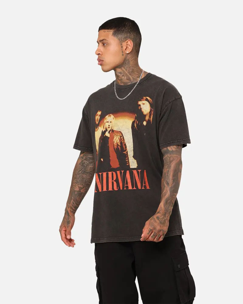 Nirvana Round Photo Vintage T-Shirt Black Wash 1