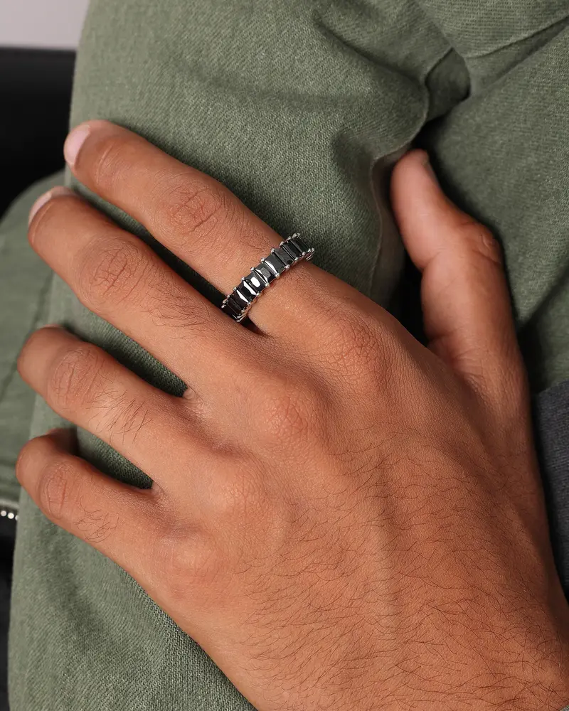 Nxs Baguette Ring Iced Black 1