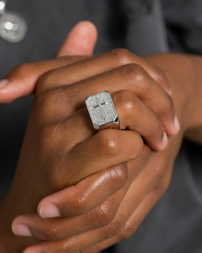 Nxs Sanctity Ring Iced White Gold 1