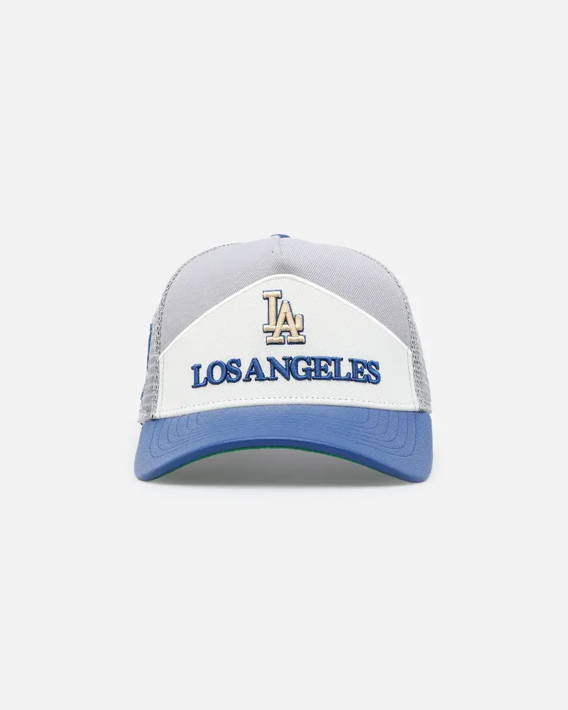 Pro Standard Los Angeles Dodgers Chevron Pinch Front Trucker Snapback Dodger Blue 1