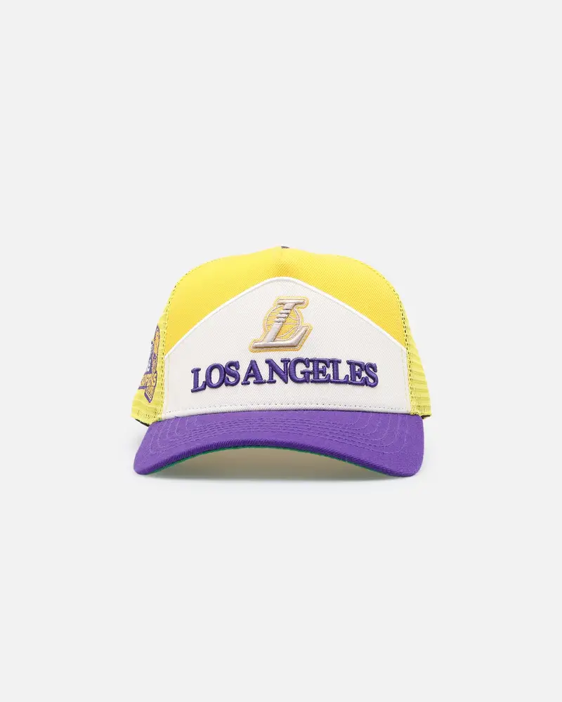 Pro Standard Los Angeles Lakers Pinch Front Trucker Snapback Yellow 1