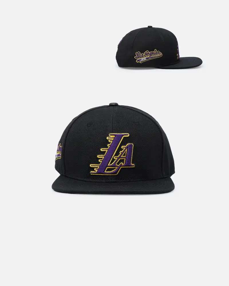 Pro Standard Los Angeles Lakers Wool Snapback Black 1