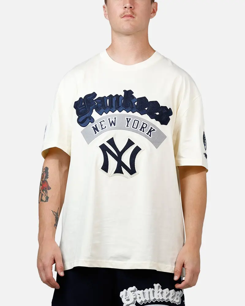 Pro Standard New York Yankees Best Of T-Shirt Eggshell 1