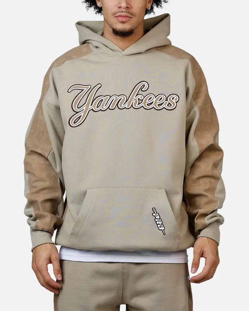 Pro Standard New York Yankees Panel Hoodie Tan 1