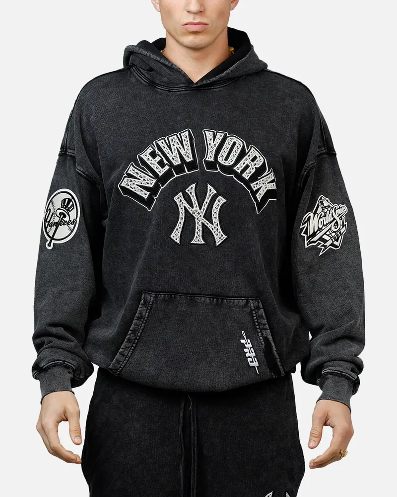 Pro Standard New York Yankees Raffia Hoodie Black Acidwash 1