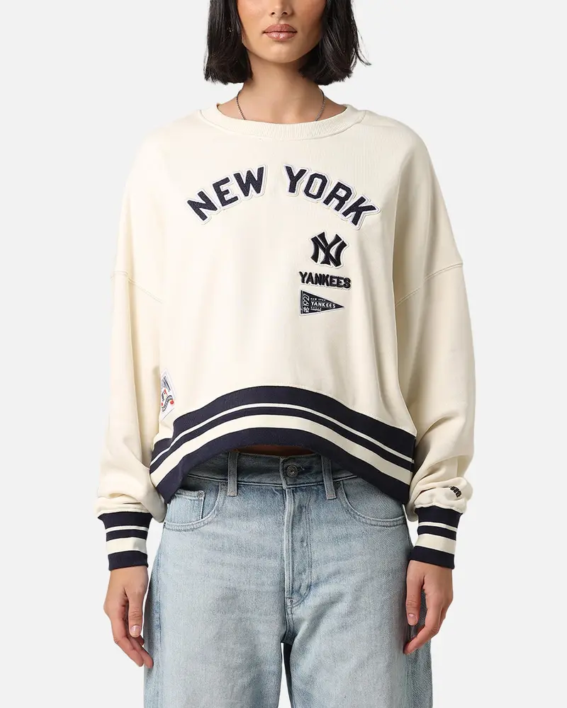 Pro Standard Women's New York Yankees Retro Classics Crewneck Eggshell/Midnight Navy 1