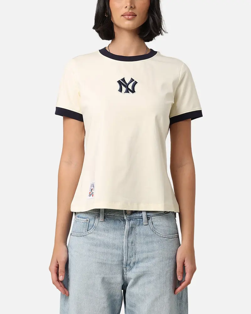 Pro Standard Women's New York Yankees Retro T-Shirt Eggshell/Midnight Navy 1